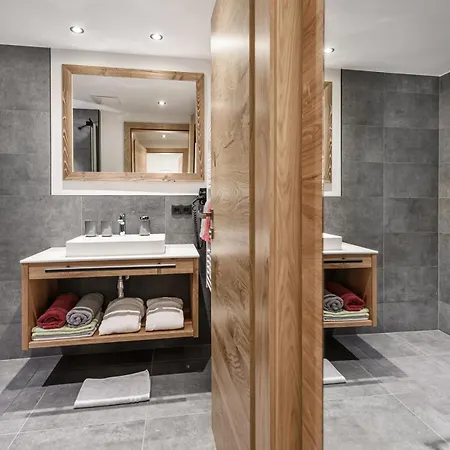 Nh96 Inklusive Kostenfreiem Eintritt In Alpentherme Apartmán